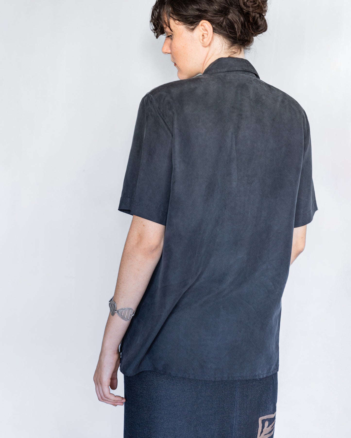 Chemise Manches Courtes en Soie Grise