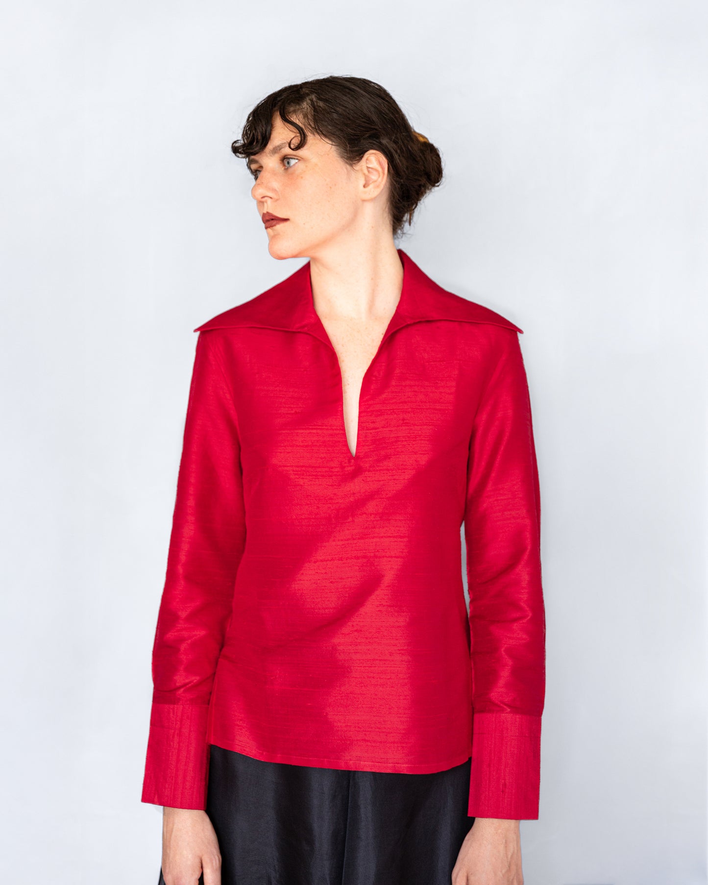 Chemise en Soie Sauvage Rouge