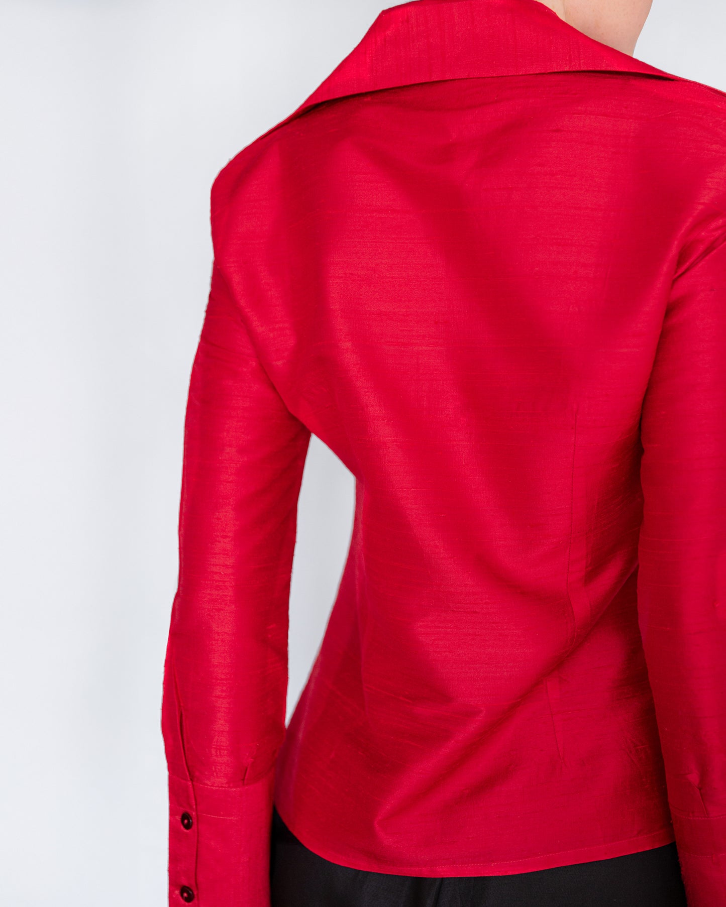 Chemise en Soie Sauvage Rouge