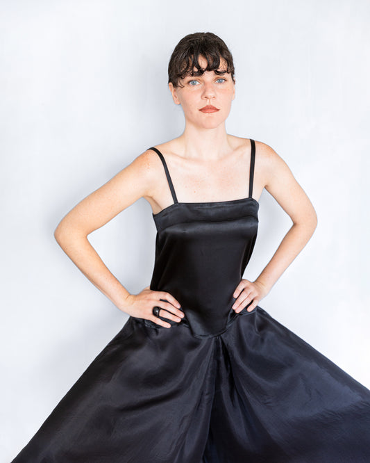 Haut en Satin Pierre Cardin